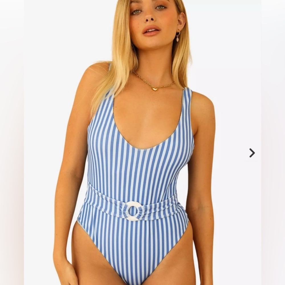 Dippin Daisy’s One Piece